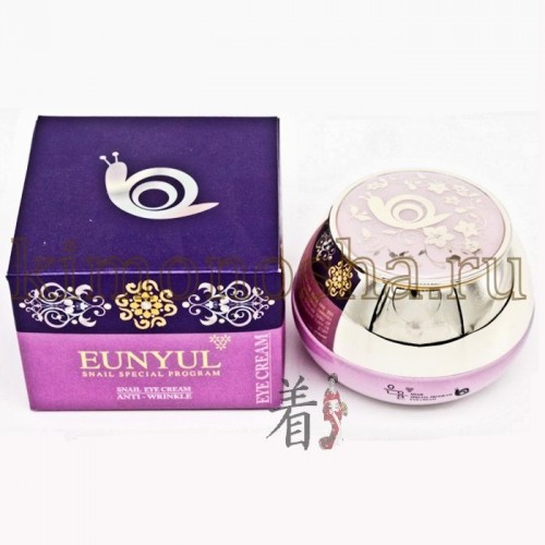 EUNYUL Snail Cream Крем для кожи лица с улиточным муцином Крем для лица с муцином улитки (0,05%) – борется с морщинками, увлажняет. В составе масло подсолнечника, пчелиный воск, аллантоин, аденозин, экстракты хризантемы, коры белой ивы, корня алоэ, лотуса и душицы. Подходит для всех типов кожи. Использовать утром и вечером.