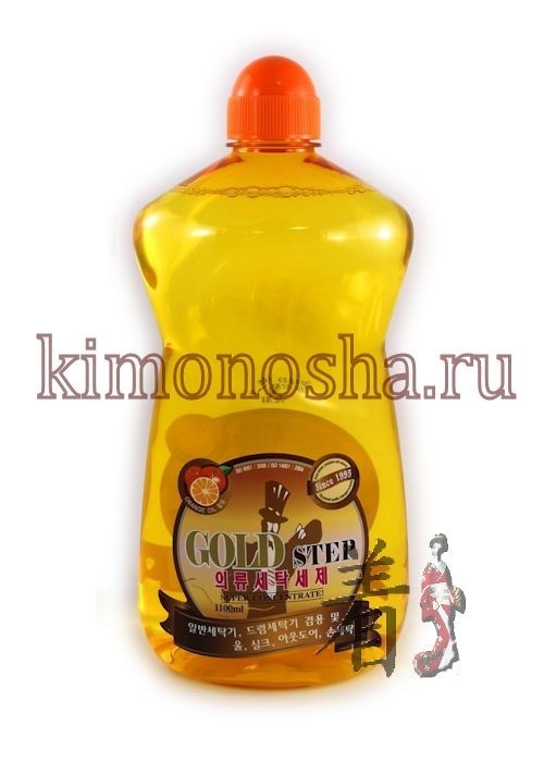 KMPC GOLD STEP Laundry Detergent - Жидкое средство для стирки с частицами золота Высокоэффективное суперконцентрированное жидкое средство для стирки с натуральным апельсиновым маслом, ферментами и частицами золота подходит как для машинной, так и для ручной стирки. Особенно рекомендуется использовать для стирки шерстяных и шелковых изделий, нижнего белья, а также одежды высокого качества